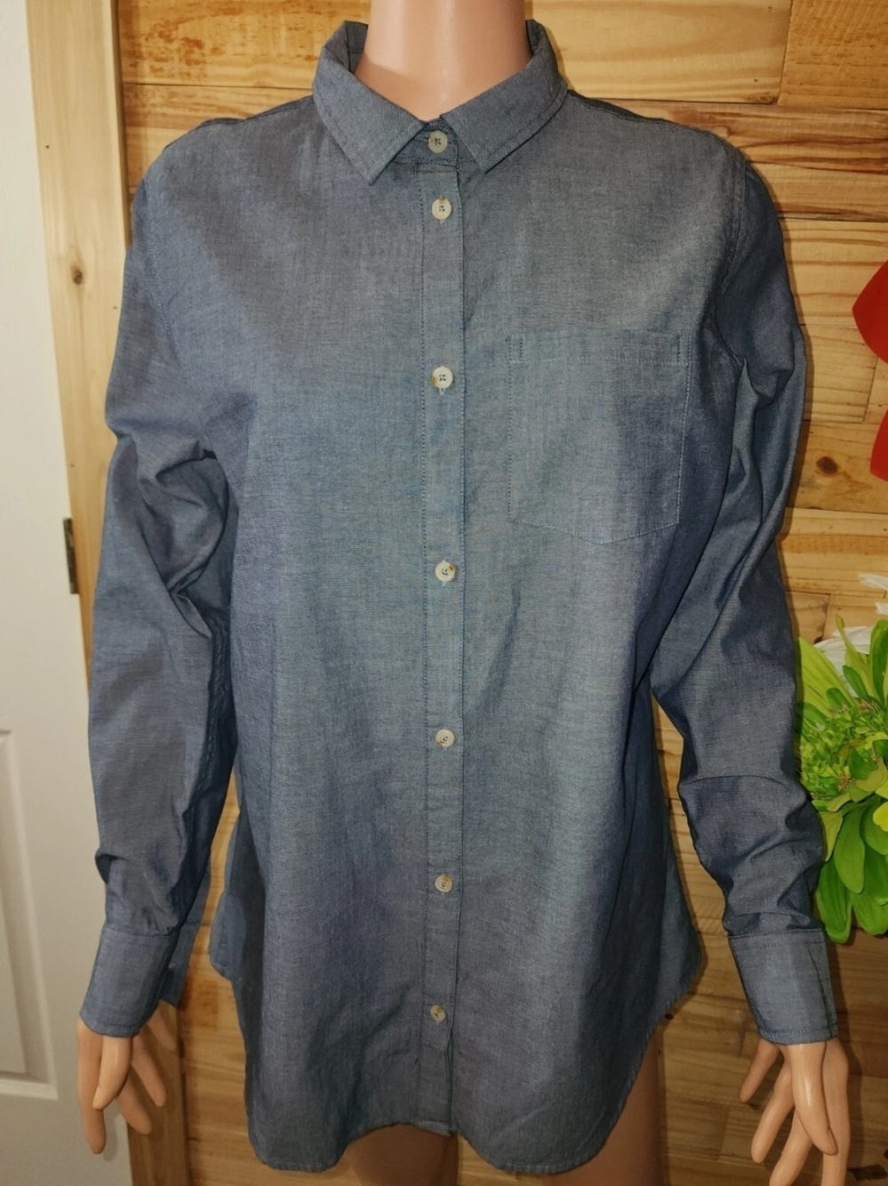Women's Chambray Button-Down Shirt - Blue